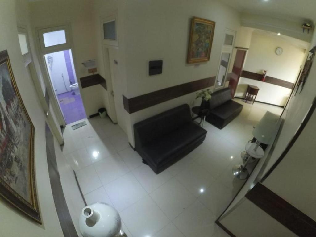 Cabin Hotel Sutomo Yogyakarta Esterno foto